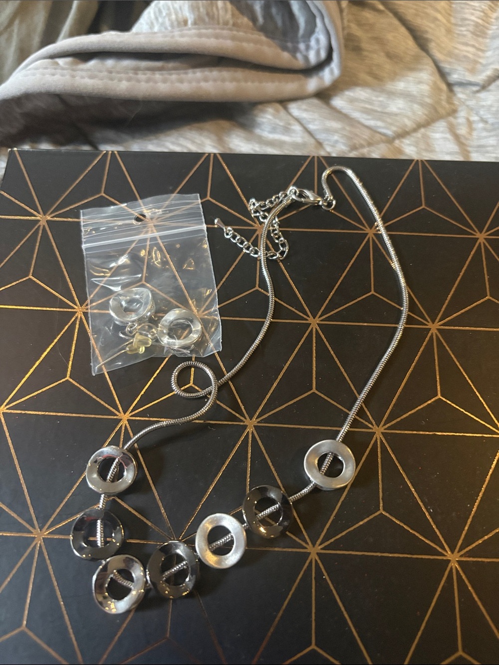Silver Tone Circle Link Necklace - Women Jewelry